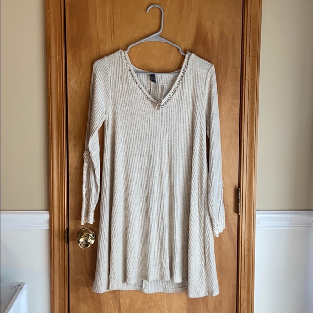 Francescas Long Sleeve Dress
